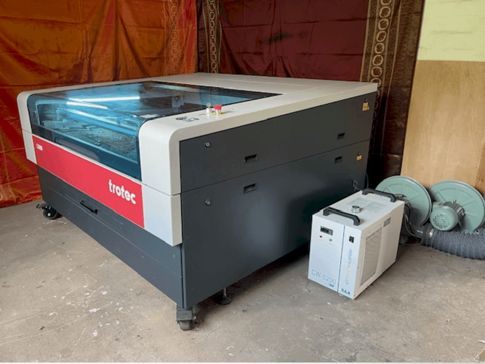 Koneen  Trotec Q500 etunäkymä