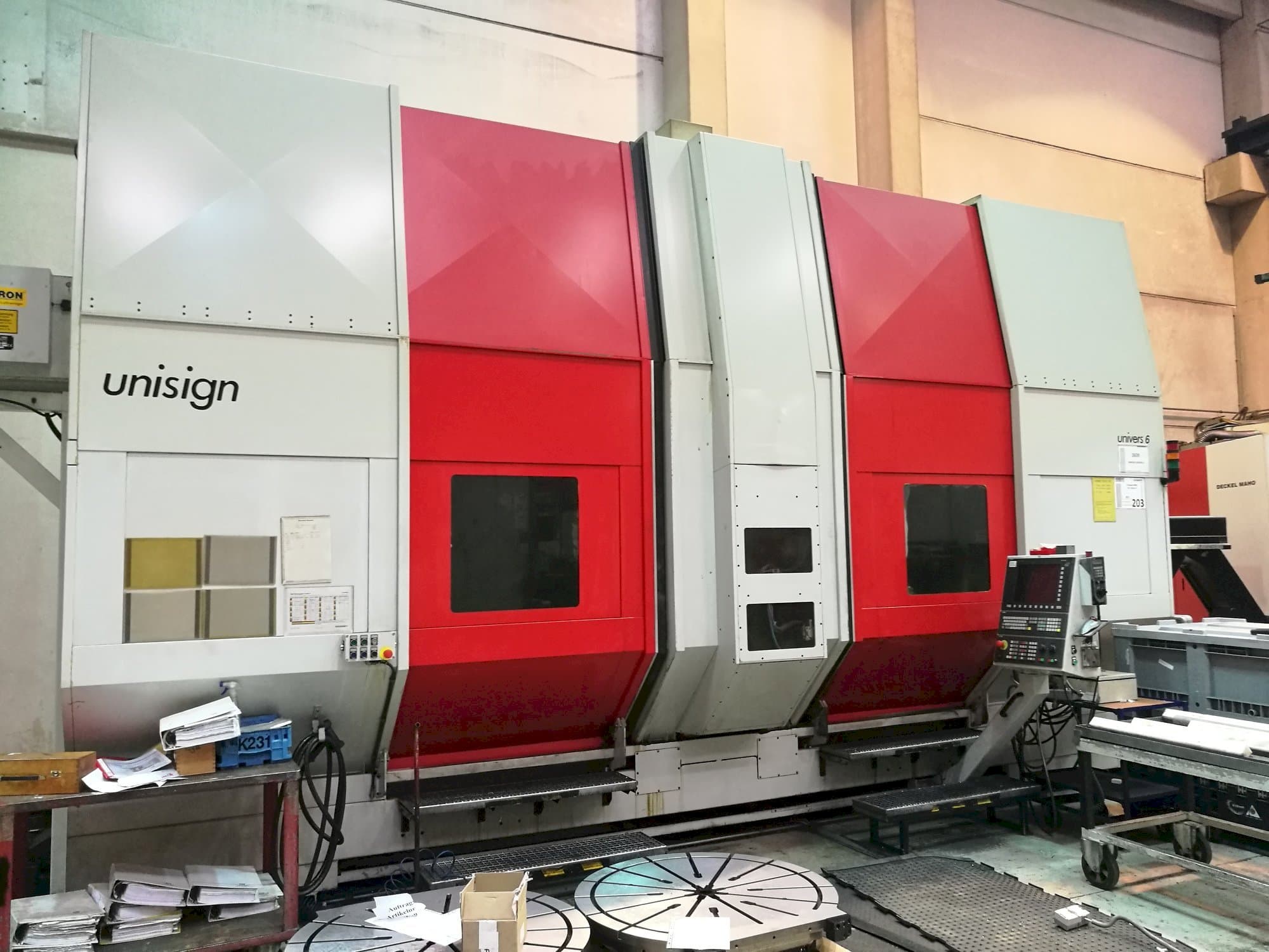 Koneen  Unisign Univers 6 C2 etunäkymä