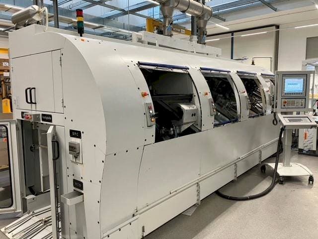 Koneen  MIKRON Multistep XS etunäkymä