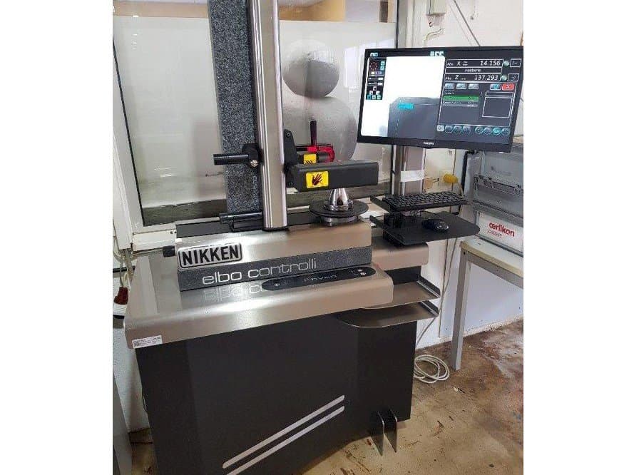 Koneen  NIKKEN elbo controlli kyan-TW etunäkymä