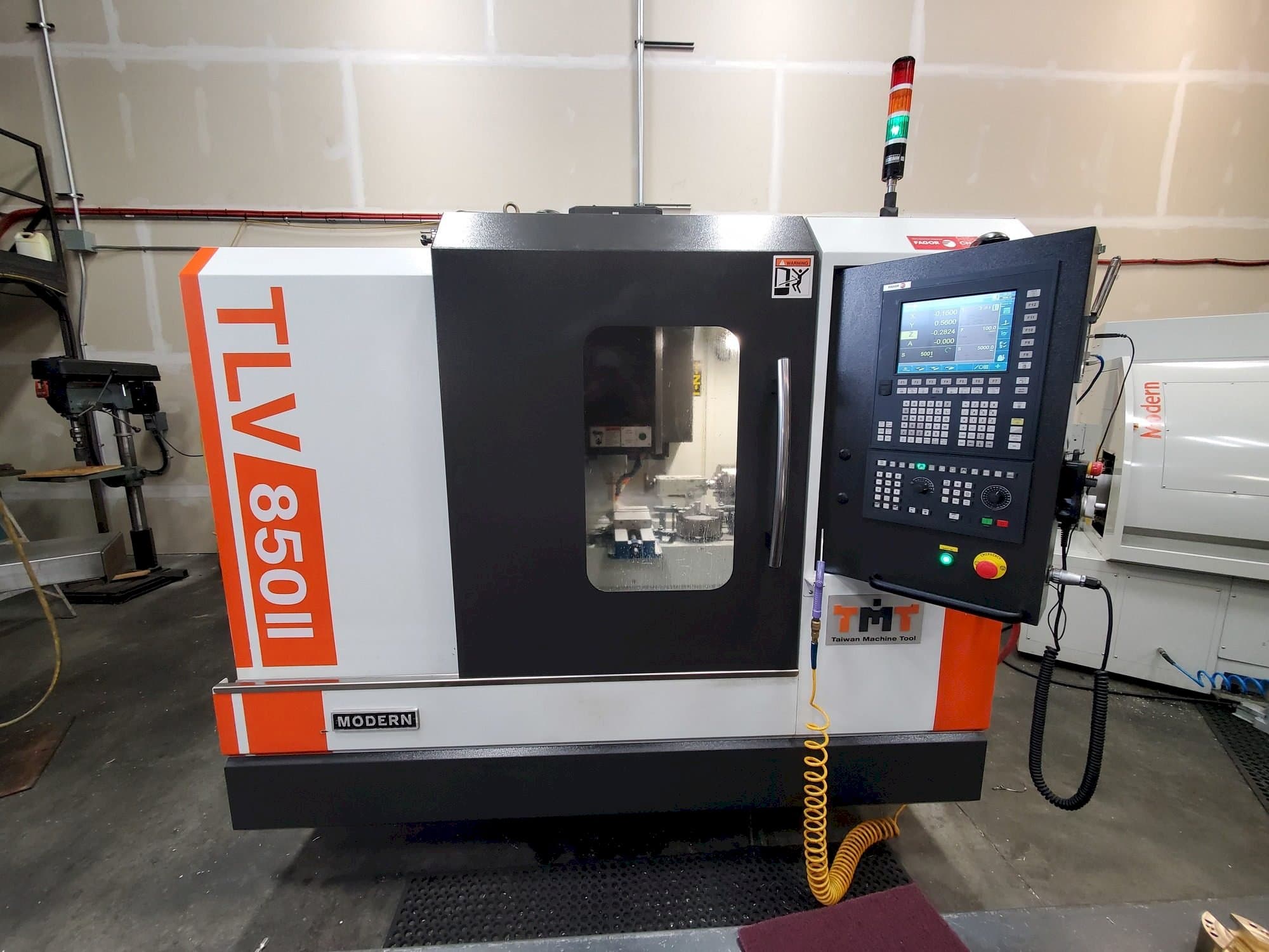 Koneen  Modern TLV-85011 etunäkymä