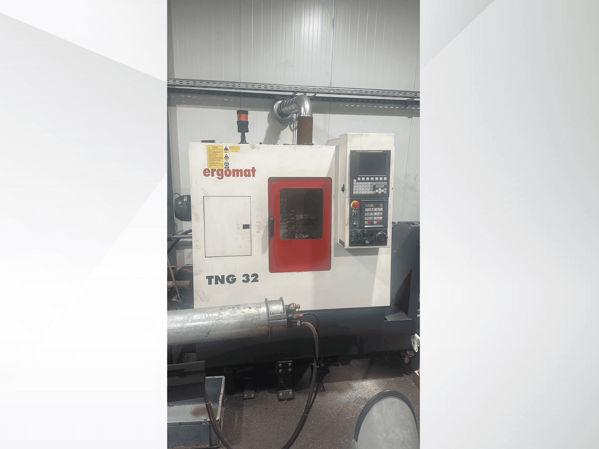 Koneen  ERGOMAT TNG 32 etunäkymä