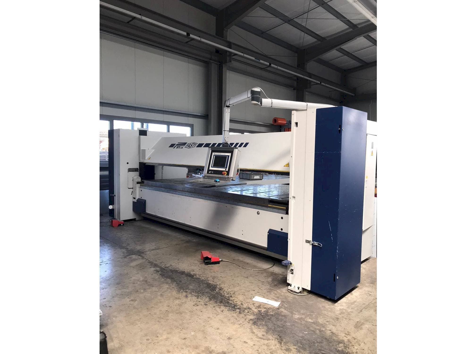 Koneen  SCHRODER-FASTI FP 60-40/4 etunäkymä