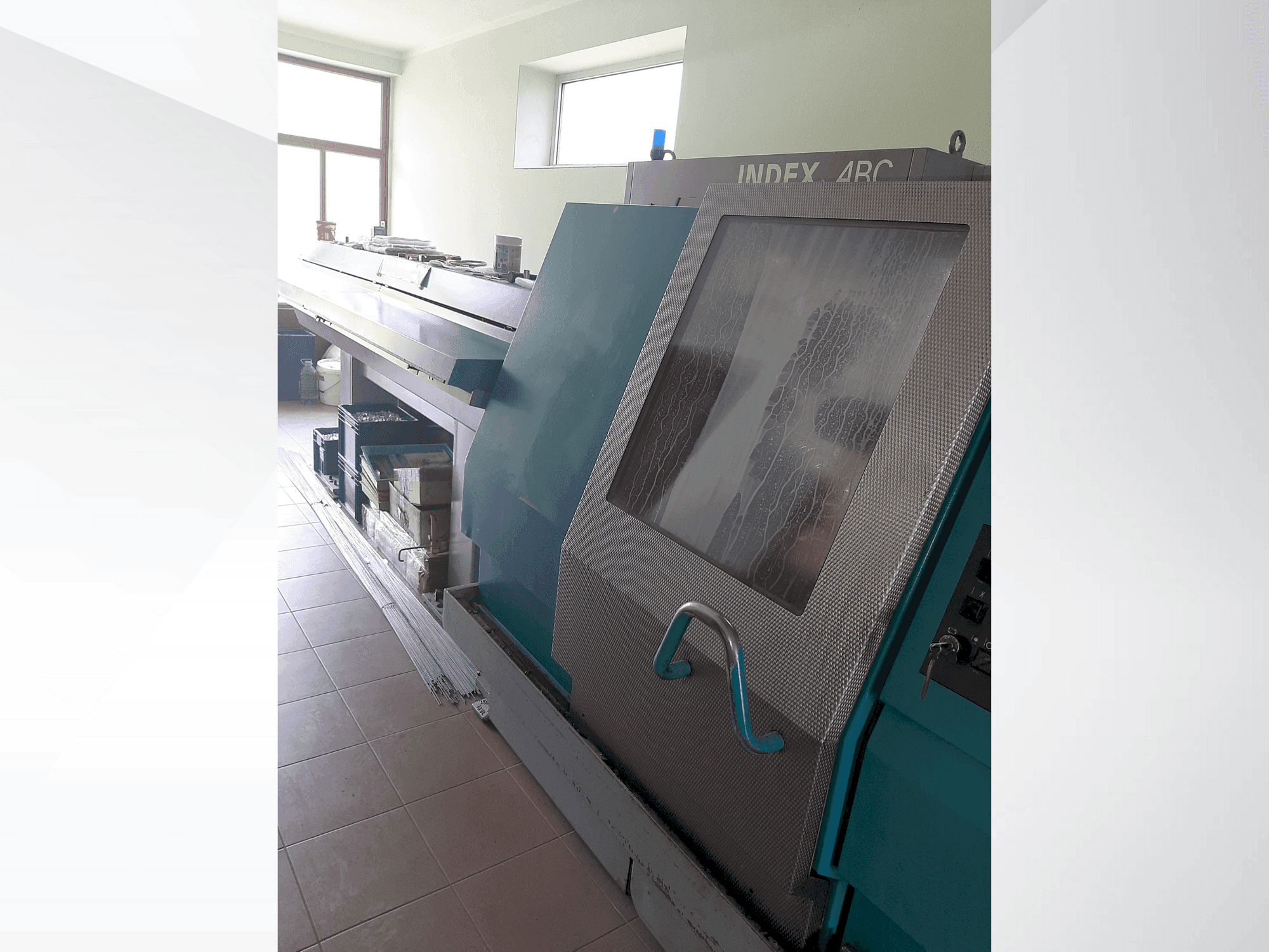 Koneen  Index ABC 42 etunäkymä