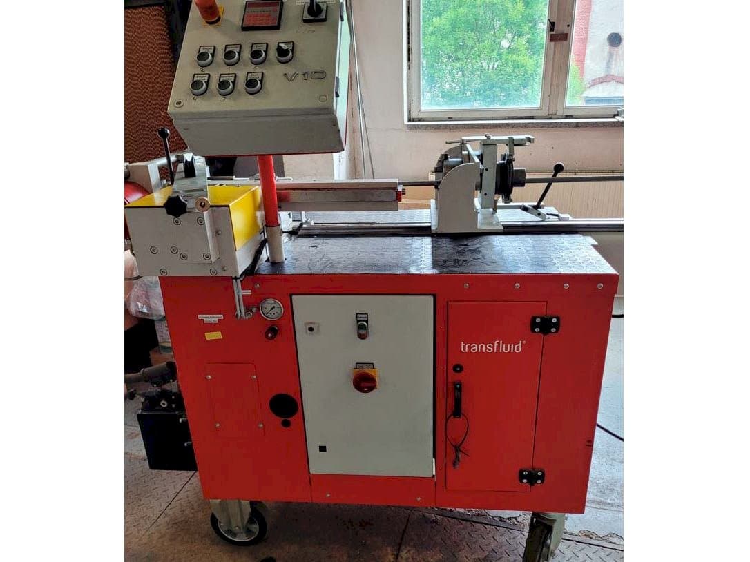 Koneen  Transfluid DB 2060-K etunäkymä