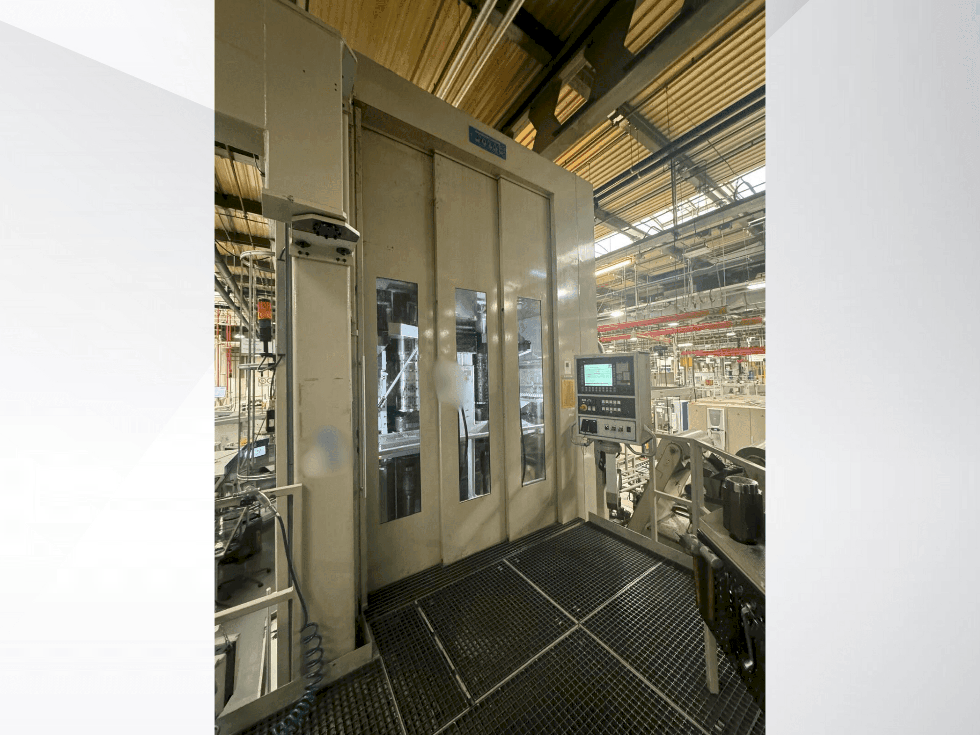 Koneen  FORST RTSA 32x1600x630 etunäkymä