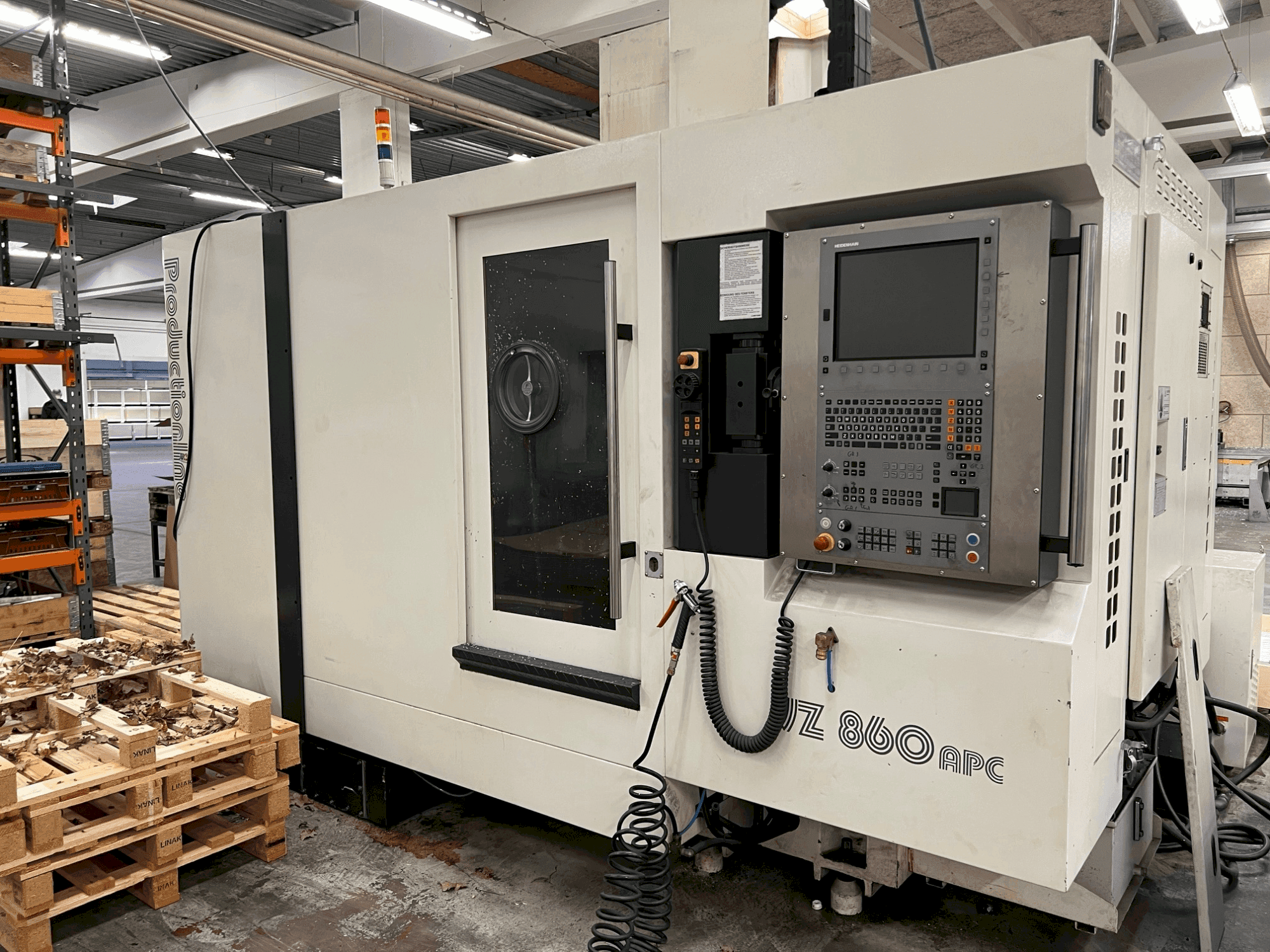 Koneen  WEMAS VZ 860 APC etunäkymä