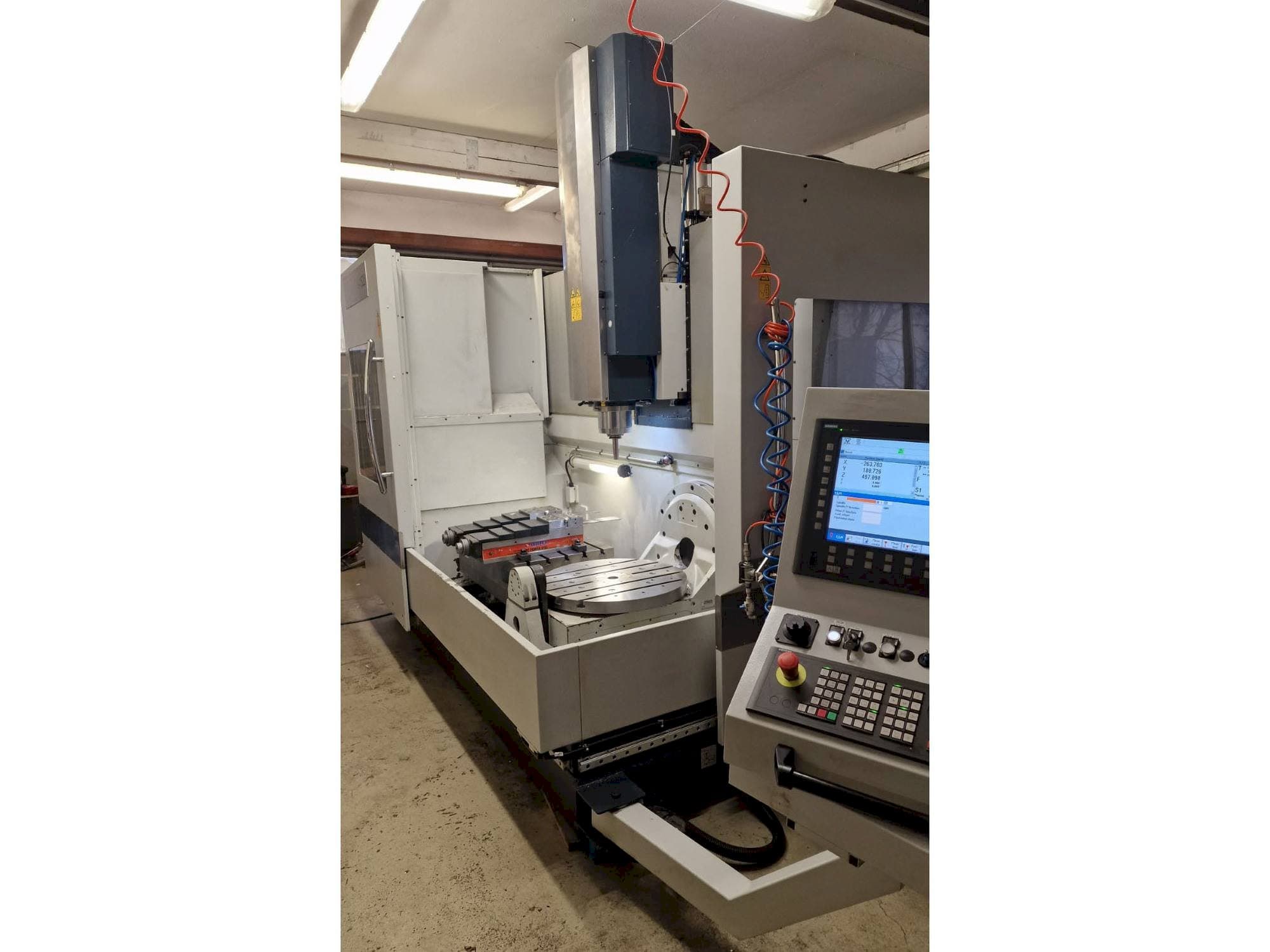 Koneen  SPINNER U5 1520 etunäkymä