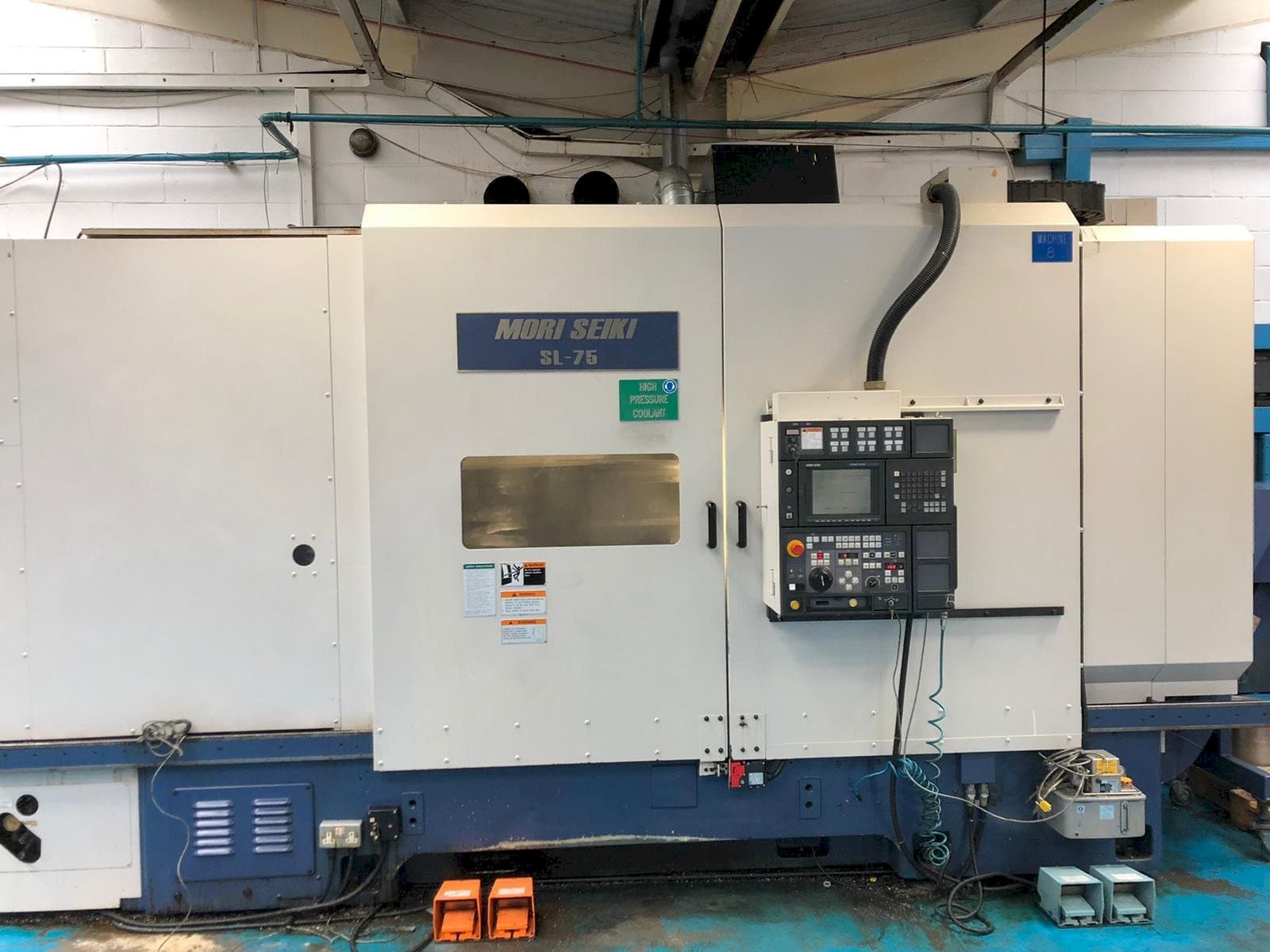 Koneen  MORI SEIKI SL75 etunäkymä