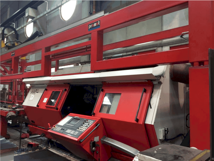 Koneen  WFL  M50 etunäkymä