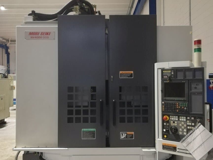 Koneen  MORI SEIKI NV 4000 DCG etunäkymä