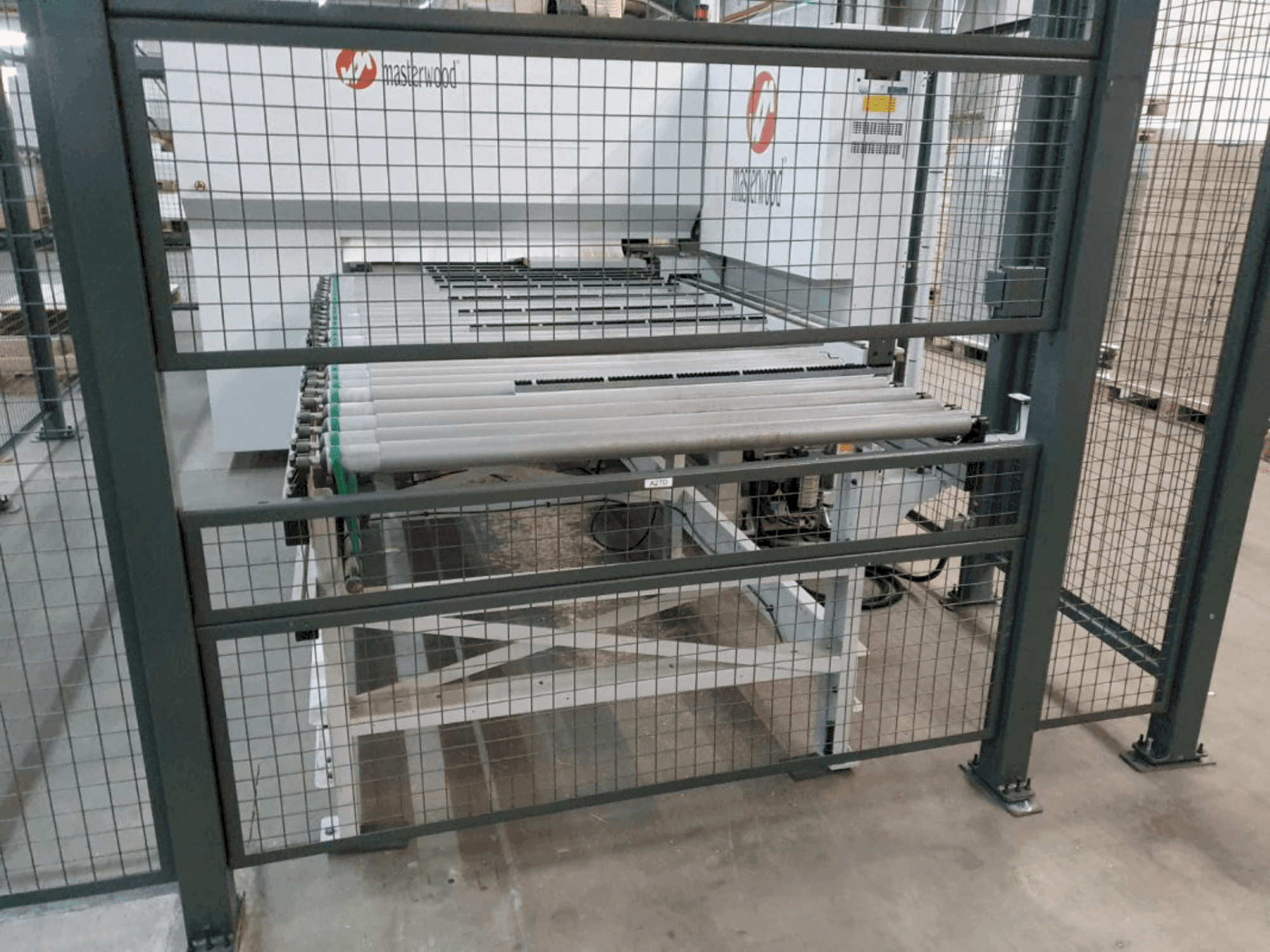 Koneen  MASTERWOOD MASTERDRILL TF 600 SA etunäkymä
