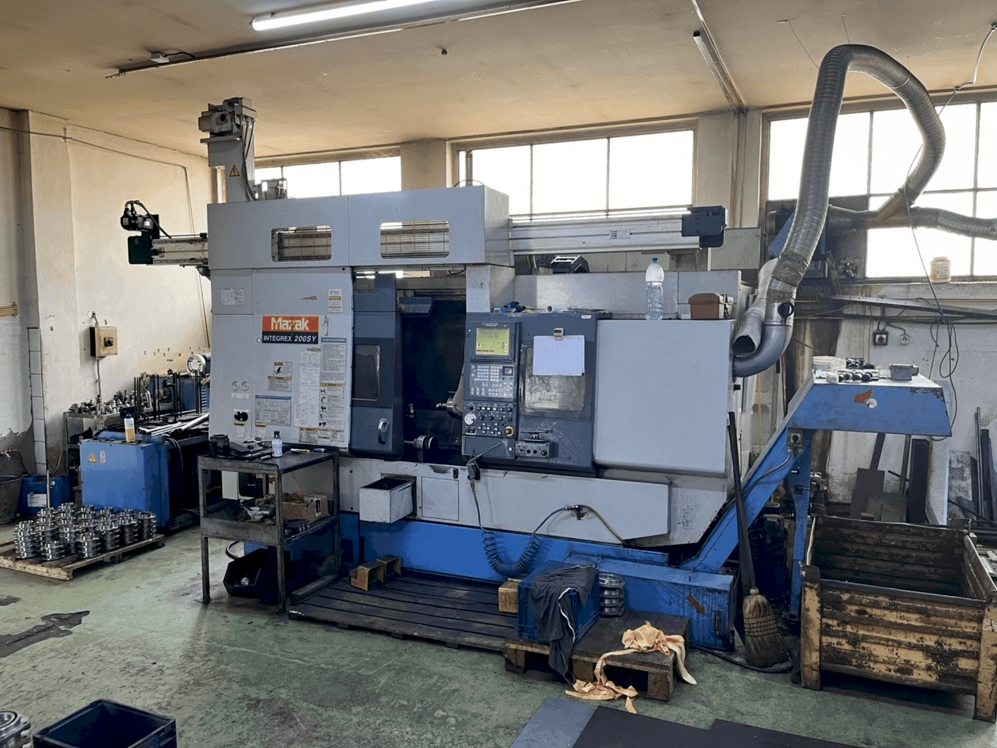 Koneen  Mazak Integrex 200SY (1999) etunäkymä
