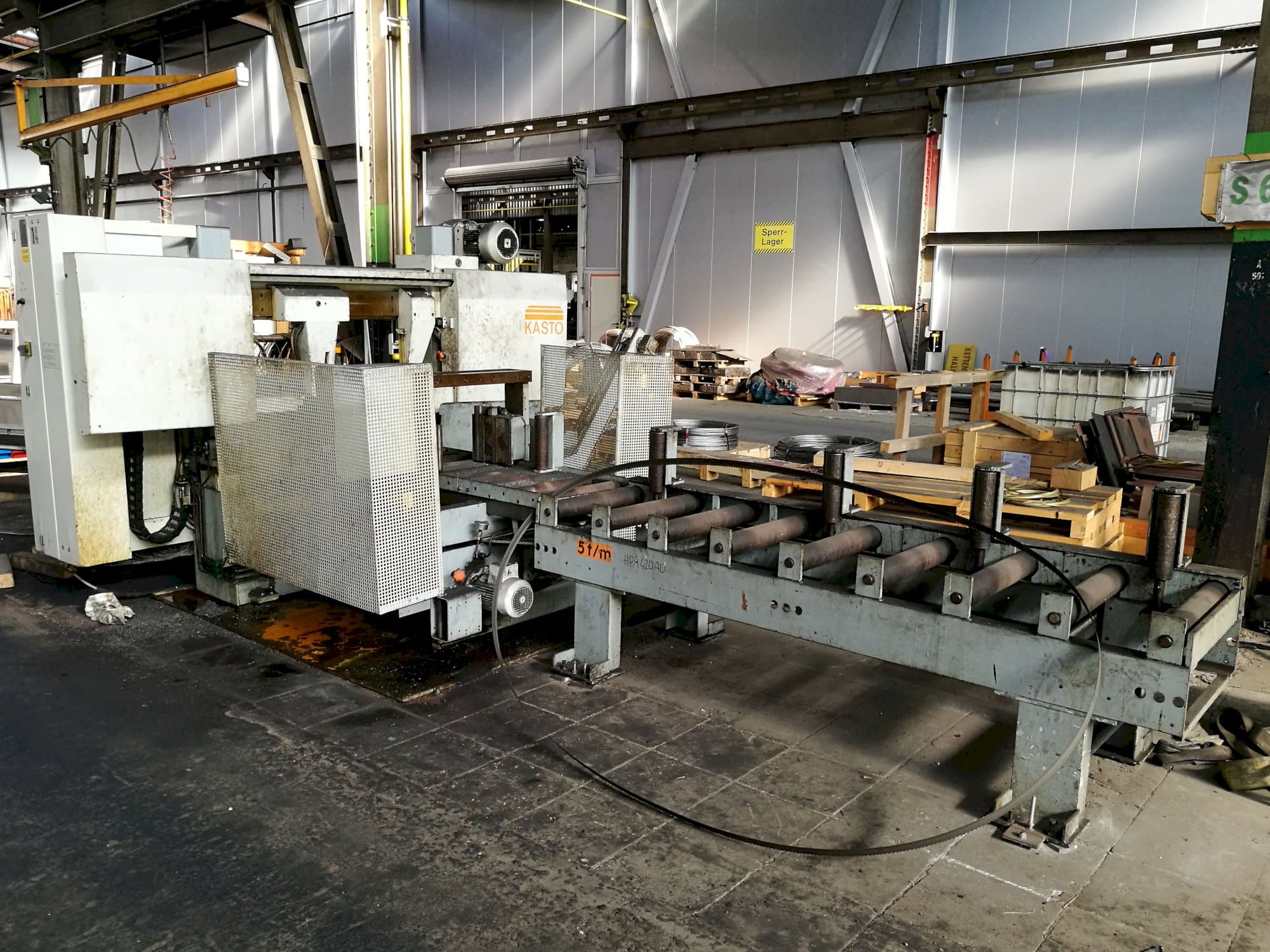 Koneen  KASTO oikea näkymä HBA 420 AU