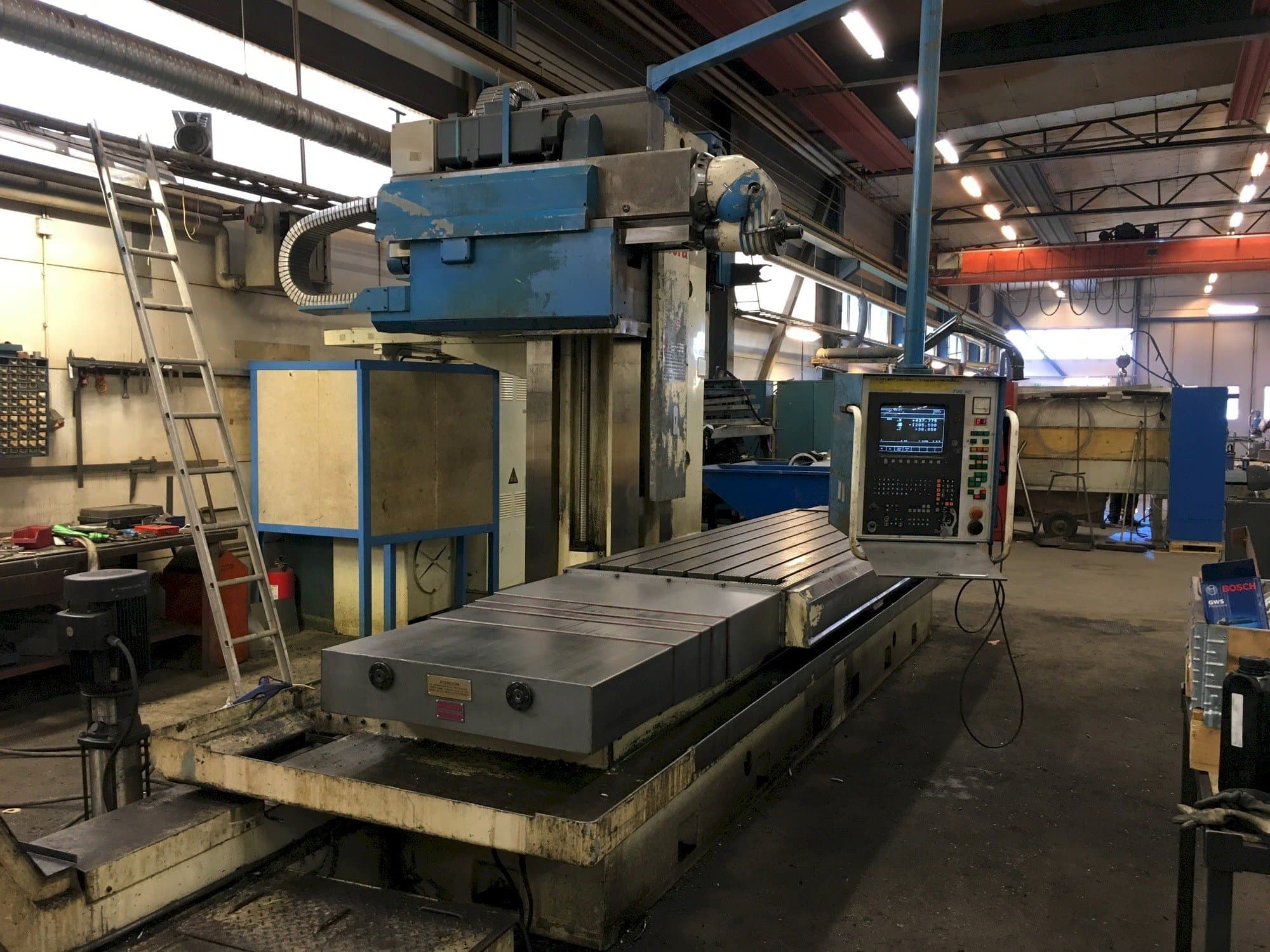 Koneen  Soraluce TR 35 etunäkymä