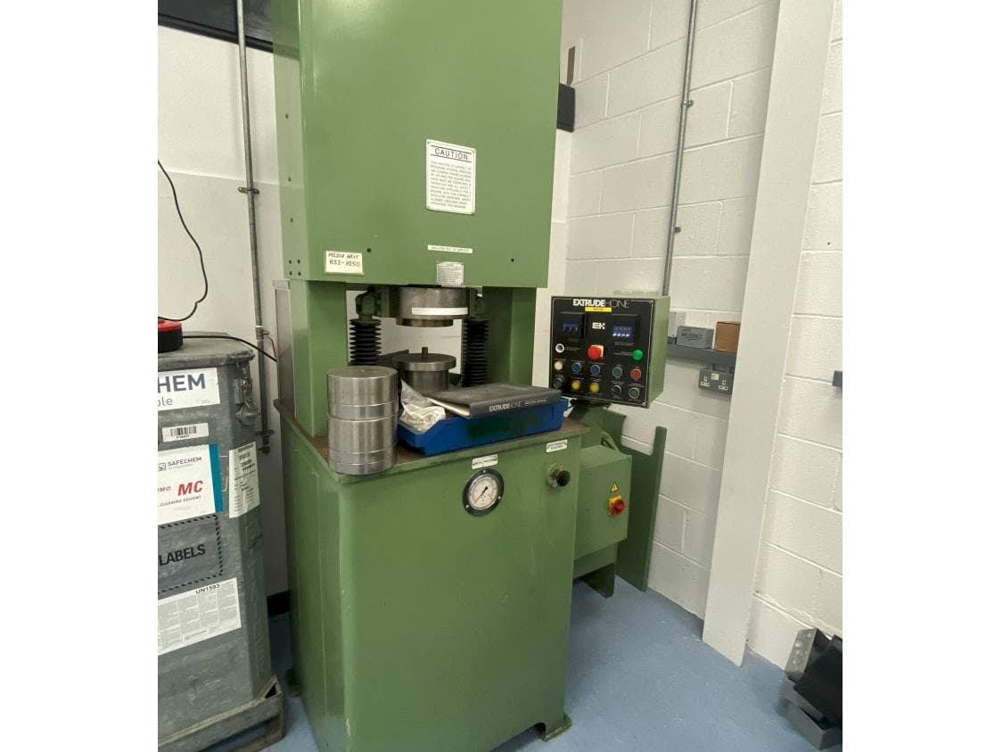 Koneen  Extrude Hone Vector Series etunäkymä