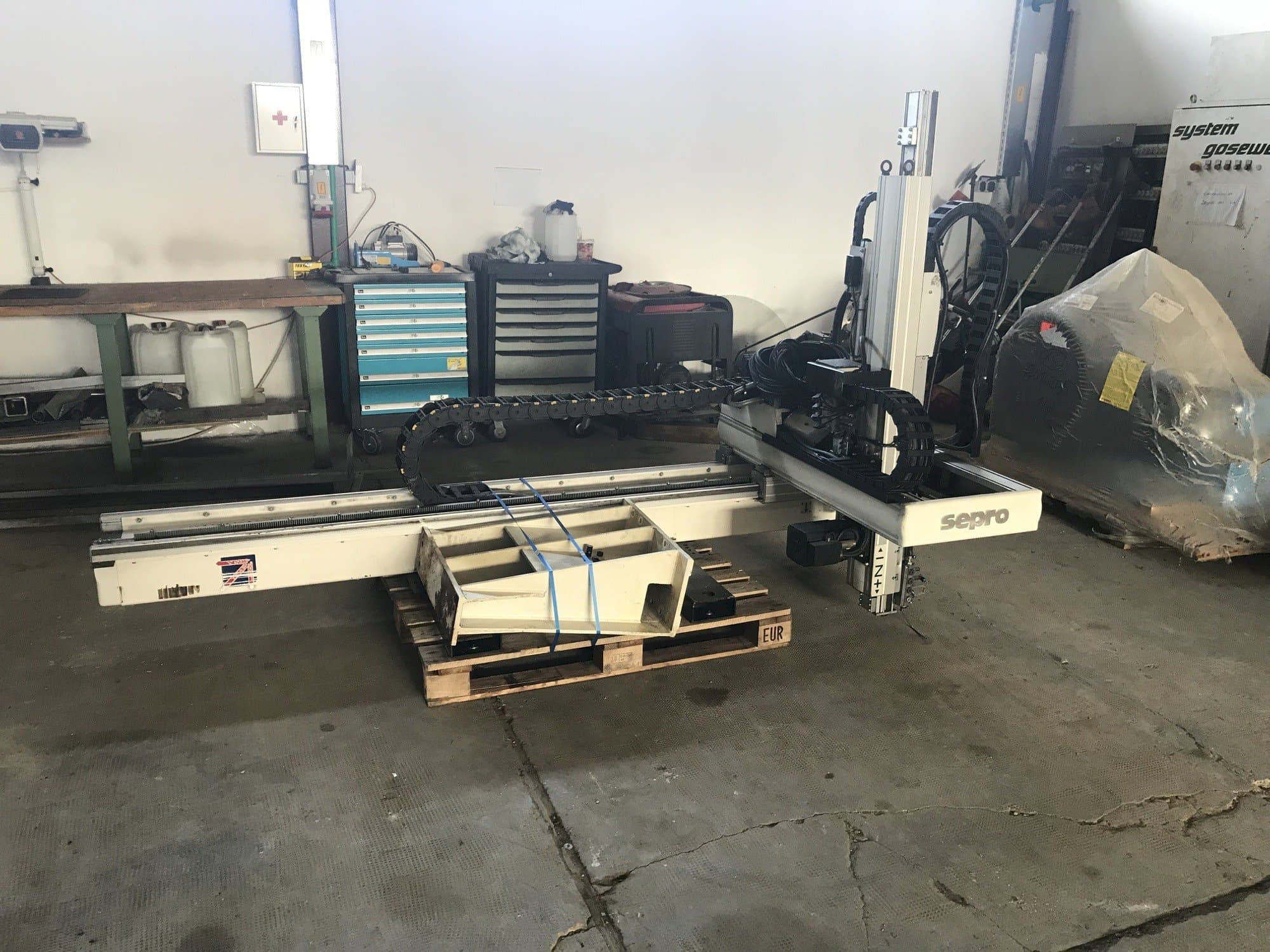 Koneen  Sepro 3021 BZ etunäkymä