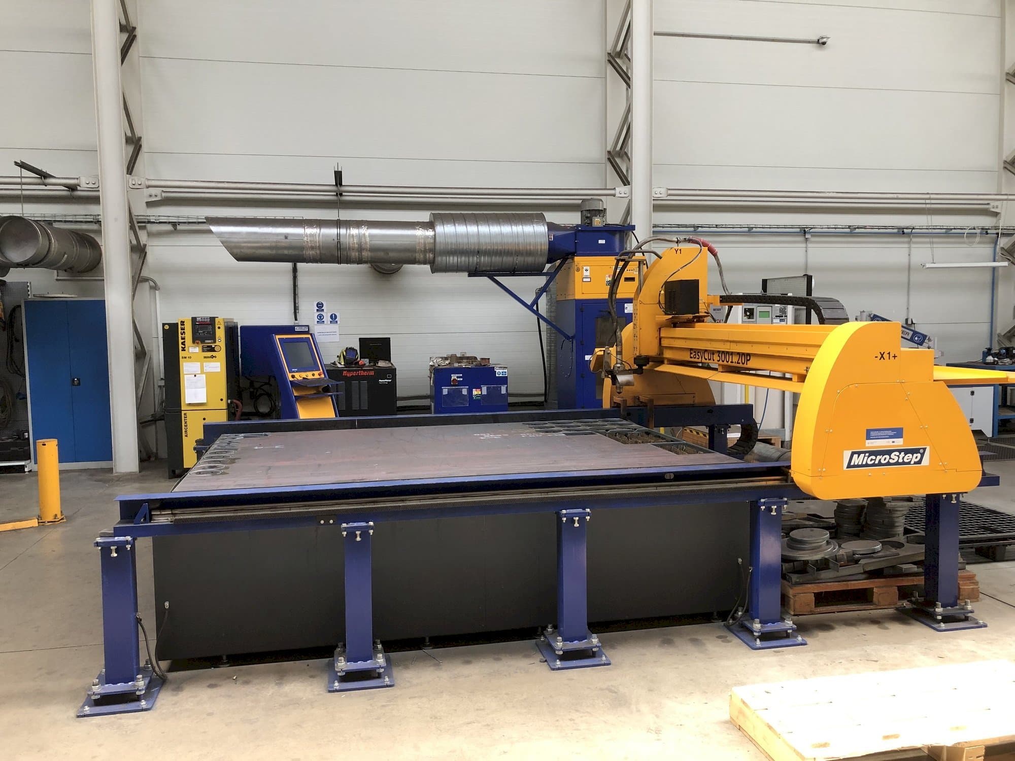 Koneen  MicroStep Easy Cut 3001.20P etunäkymä