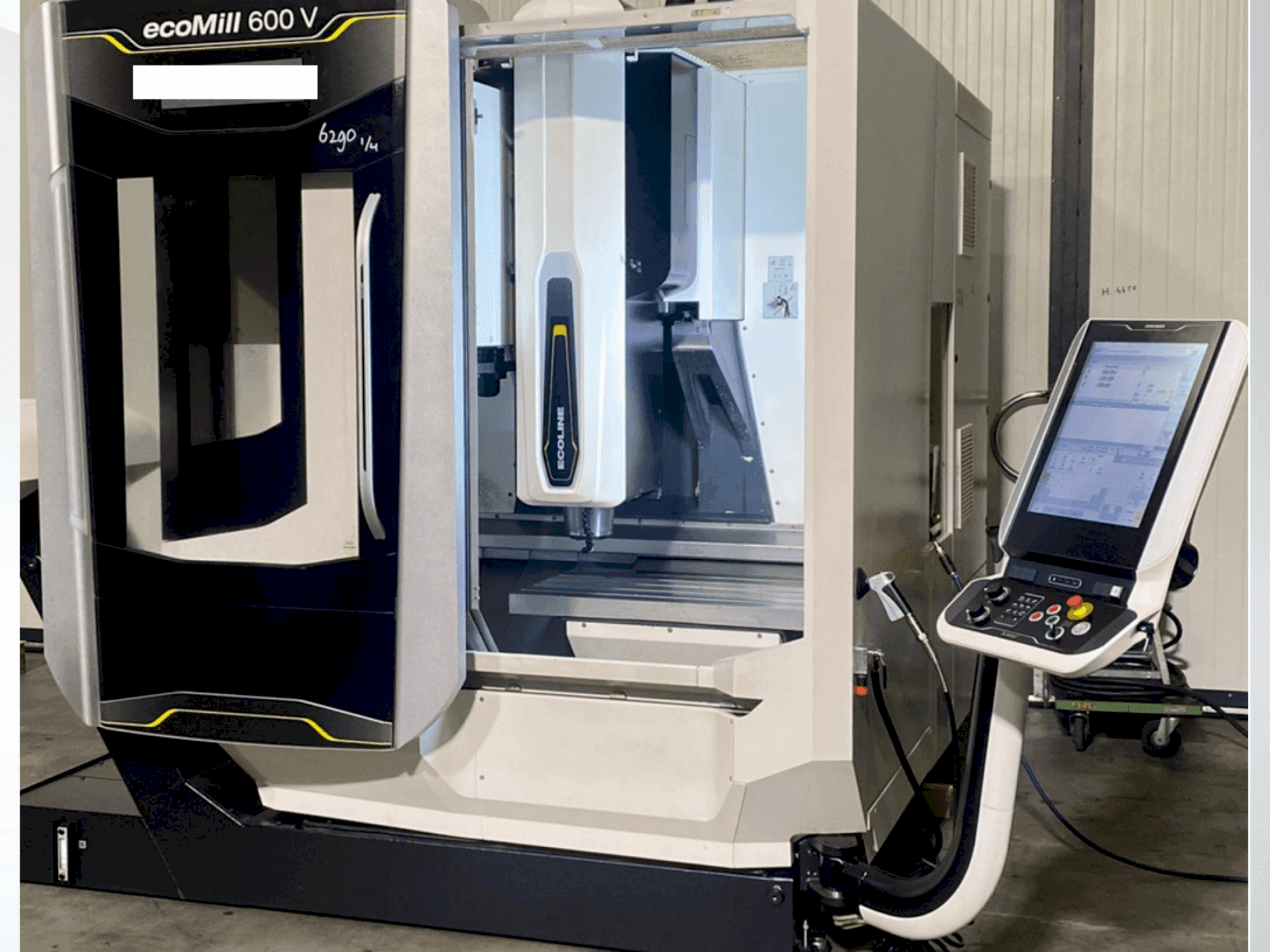 Koneen  DMG Ecomill 600V etunäkymä