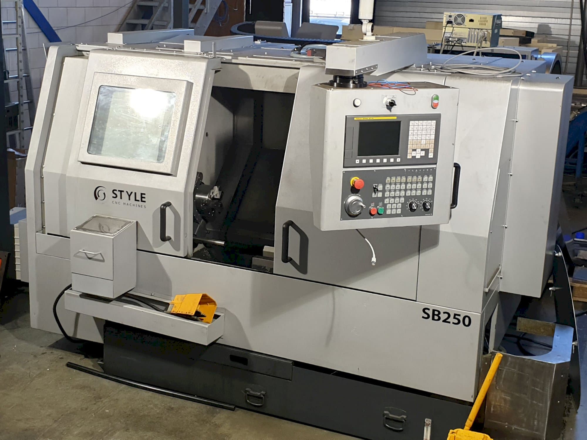 Koneen  STYLE etunäkymä SB250