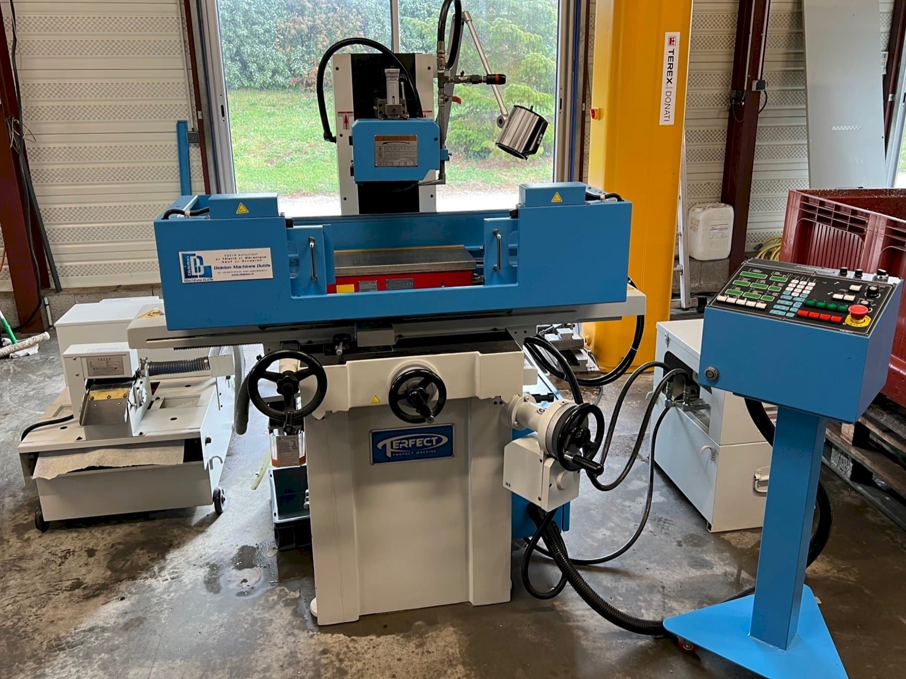 Koneen  PERFECT PFG-2045AH etunäkymä