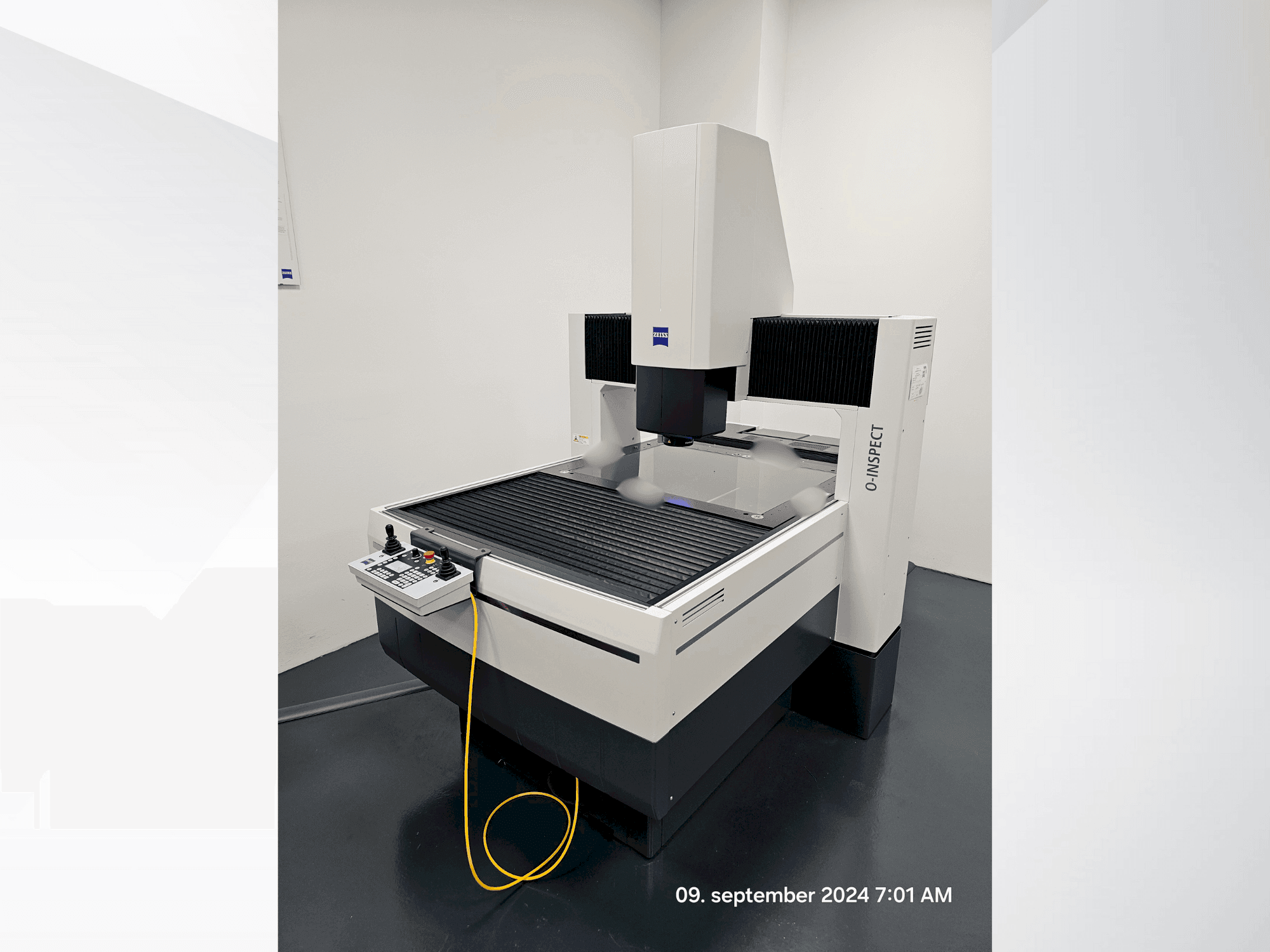 Koneen  ZEISS 0-inspect etunäkymä