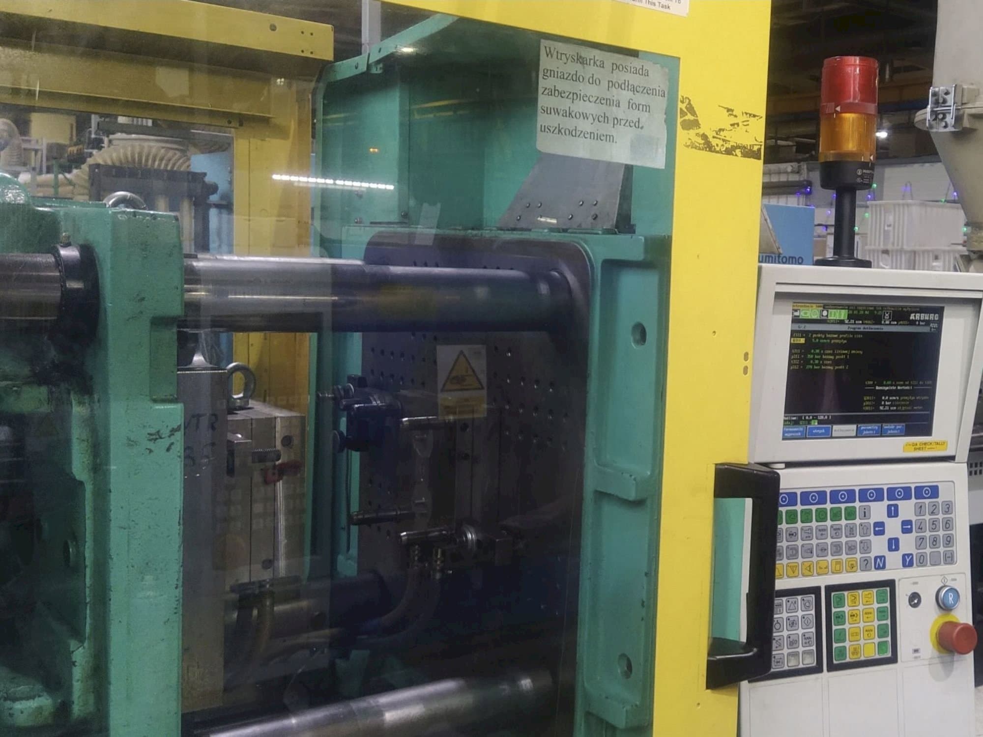 Koneen  Arburg 420S ALLROUNDER 1000-350 etunäkymä