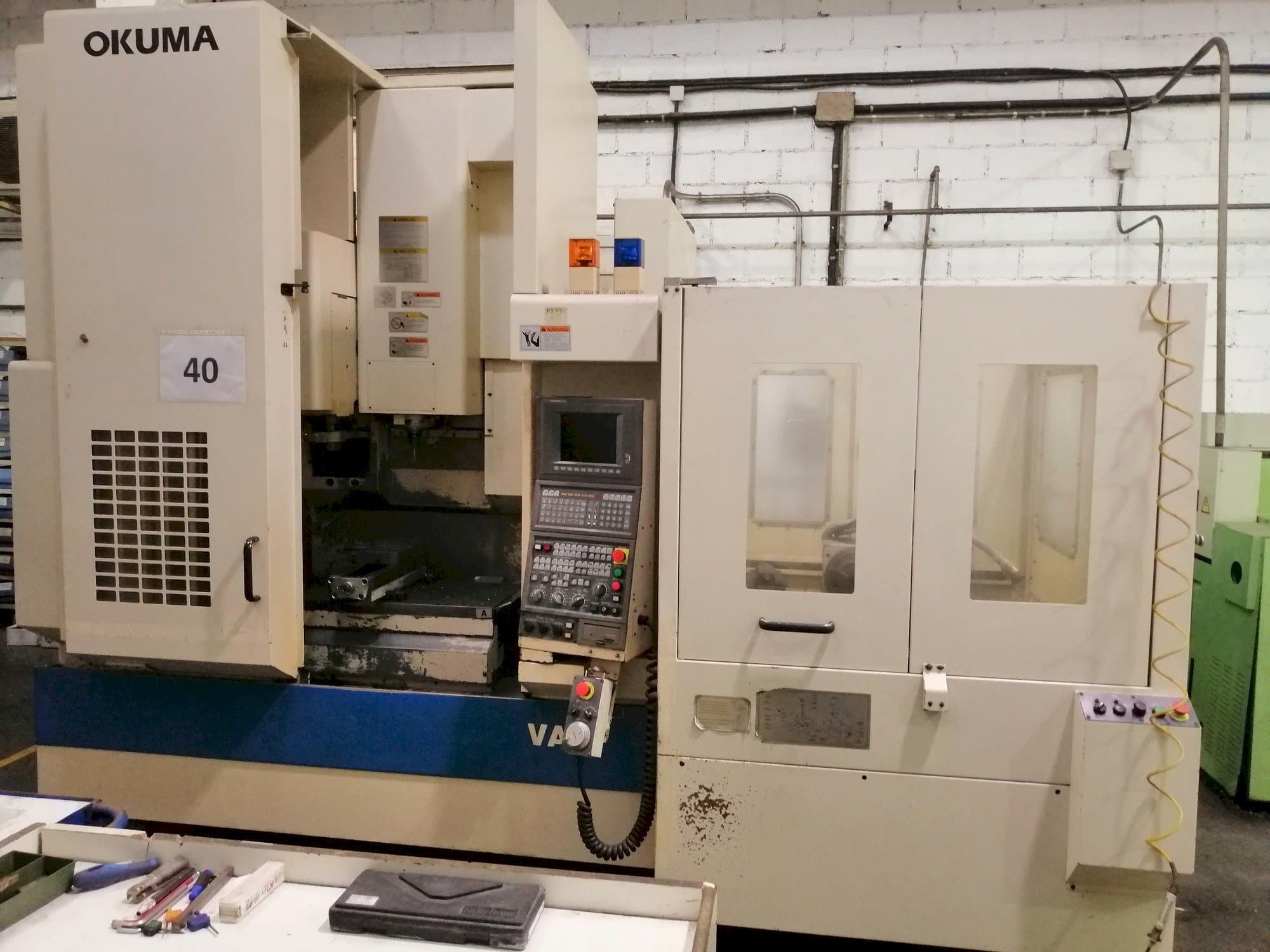 Koneen  Okuma 45VAE etunäkymä