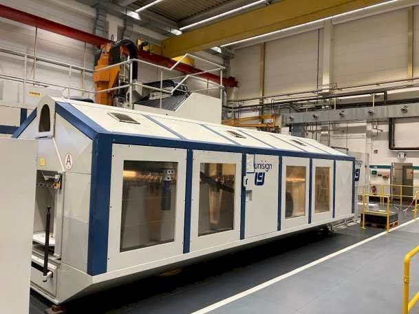 Koneen  Unisign UNICOM 8 etunäkymä