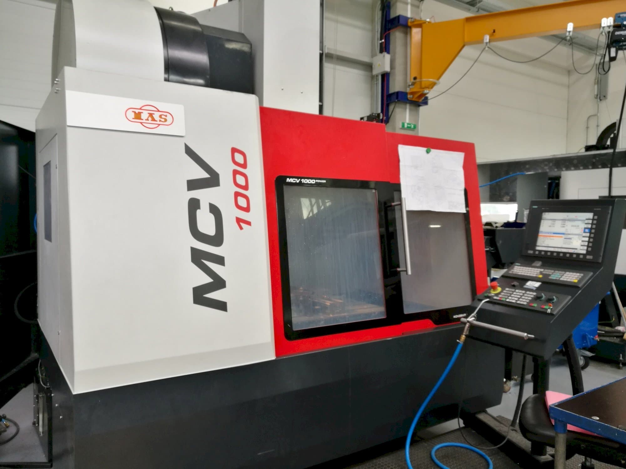 Koneen  KOVOSVIT MAS MCV 1000 Power etunäkymä