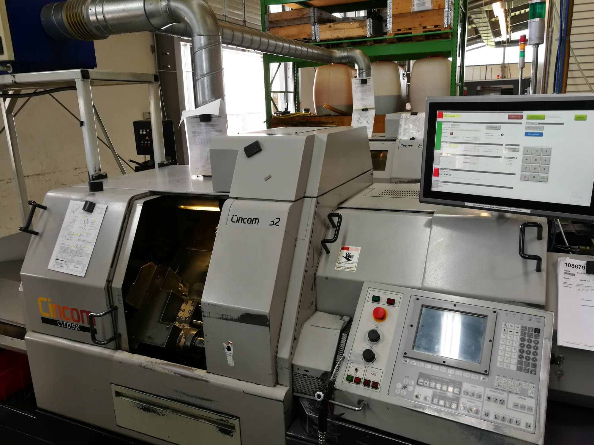 Koneen  CITIZEN etunäkymä CINCOM L32
