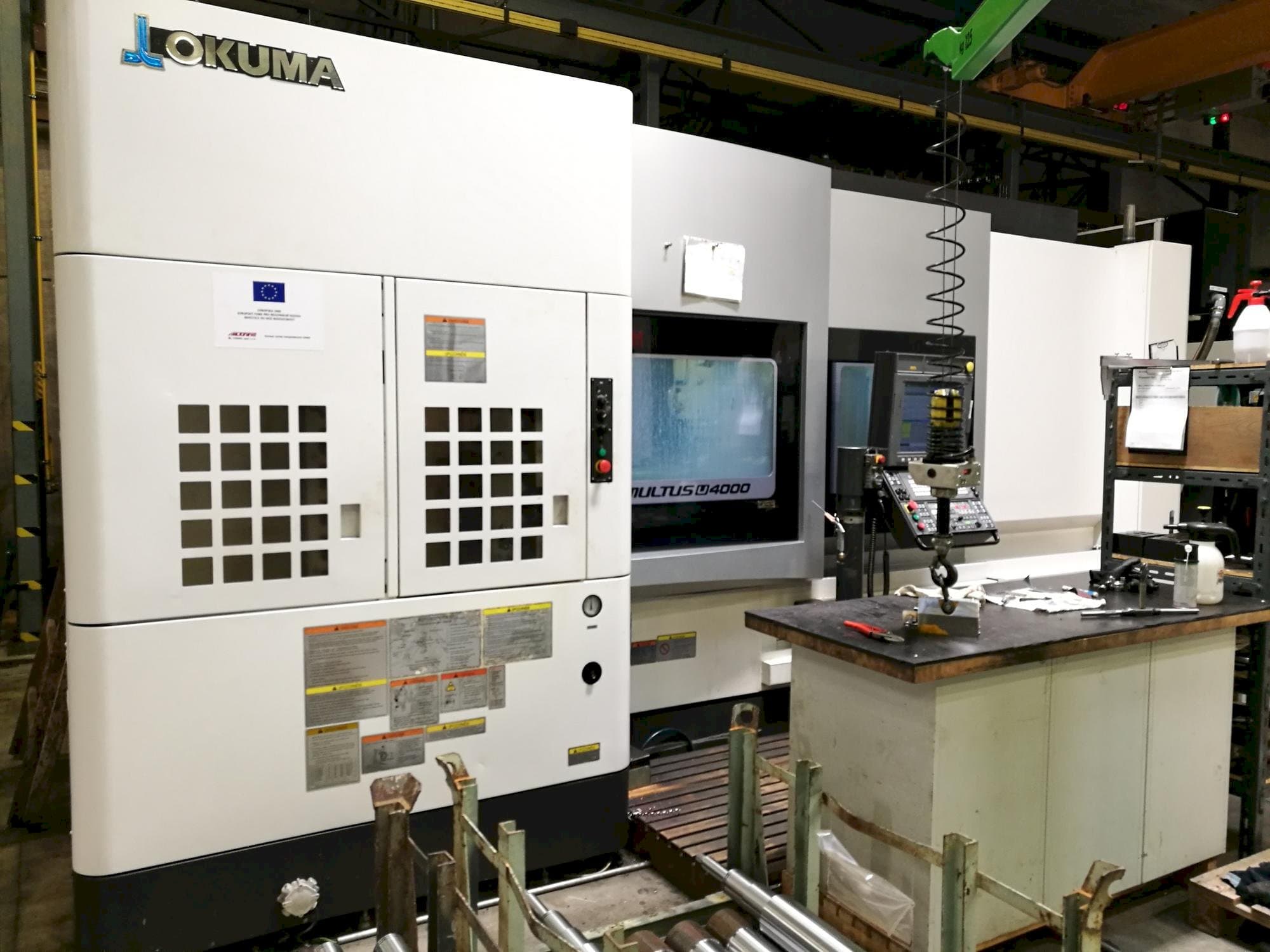 Koneen  Okuma Multus U4000 1SC-2000 etunäkymä