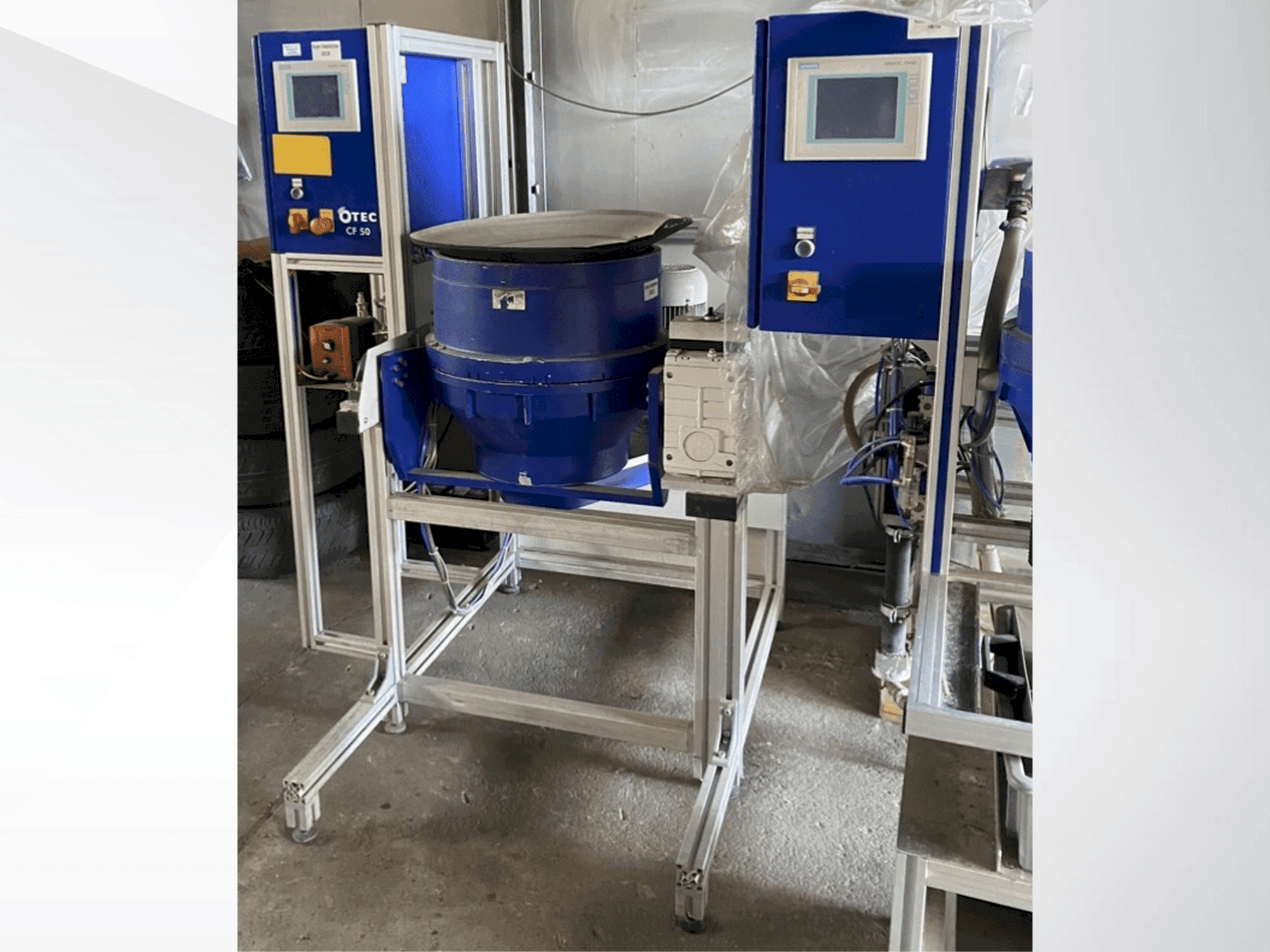 Koneen  OTEC CF 1x50 etunäkymä