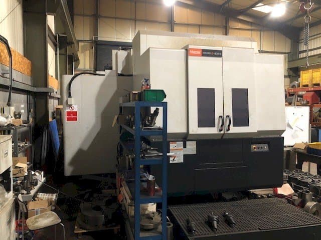 Koneen  Mazak Integrex 800V/5 II E etunäkymä