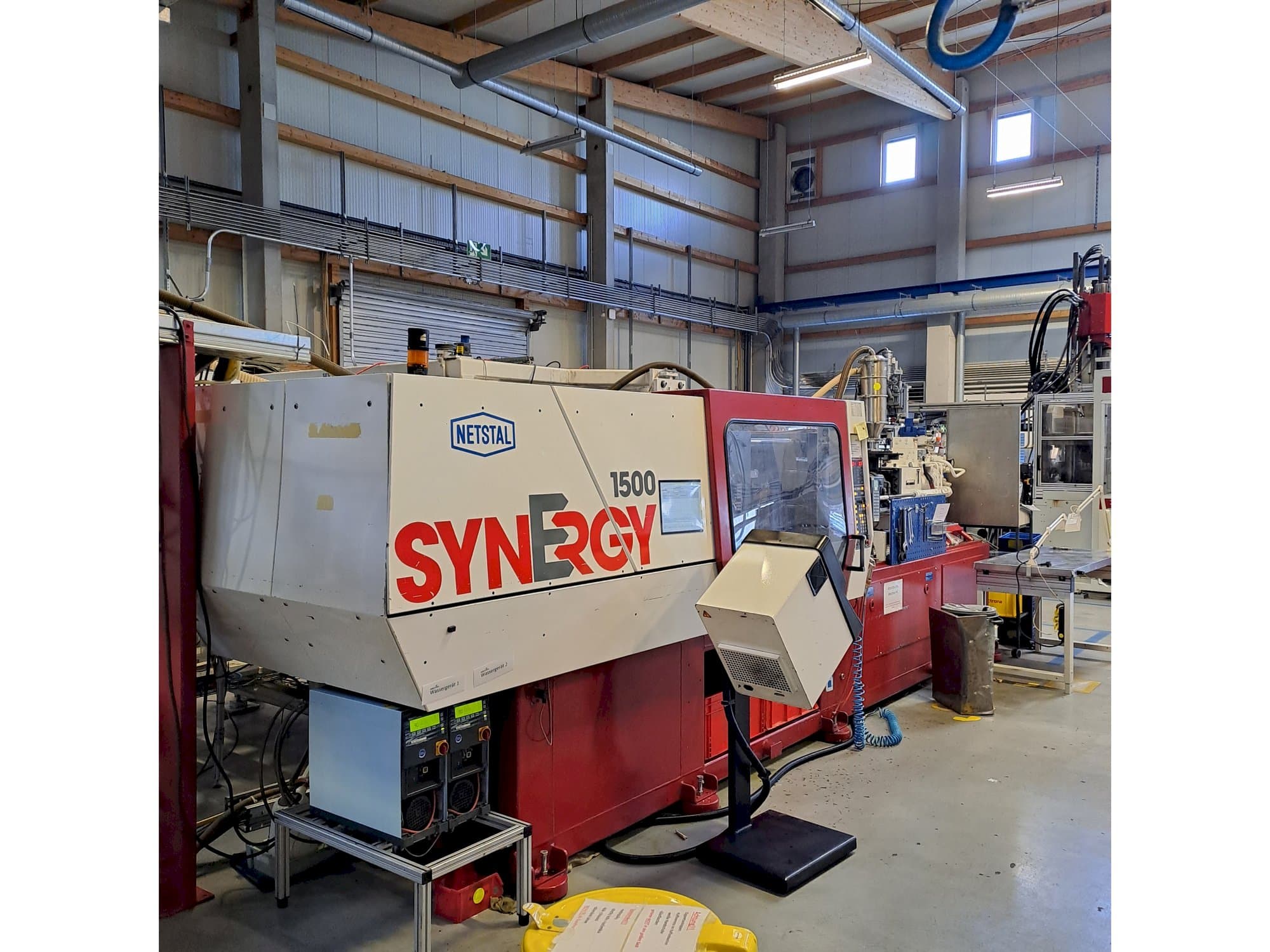 Koneen  Netstal S 1500 - 460 etunäkymä