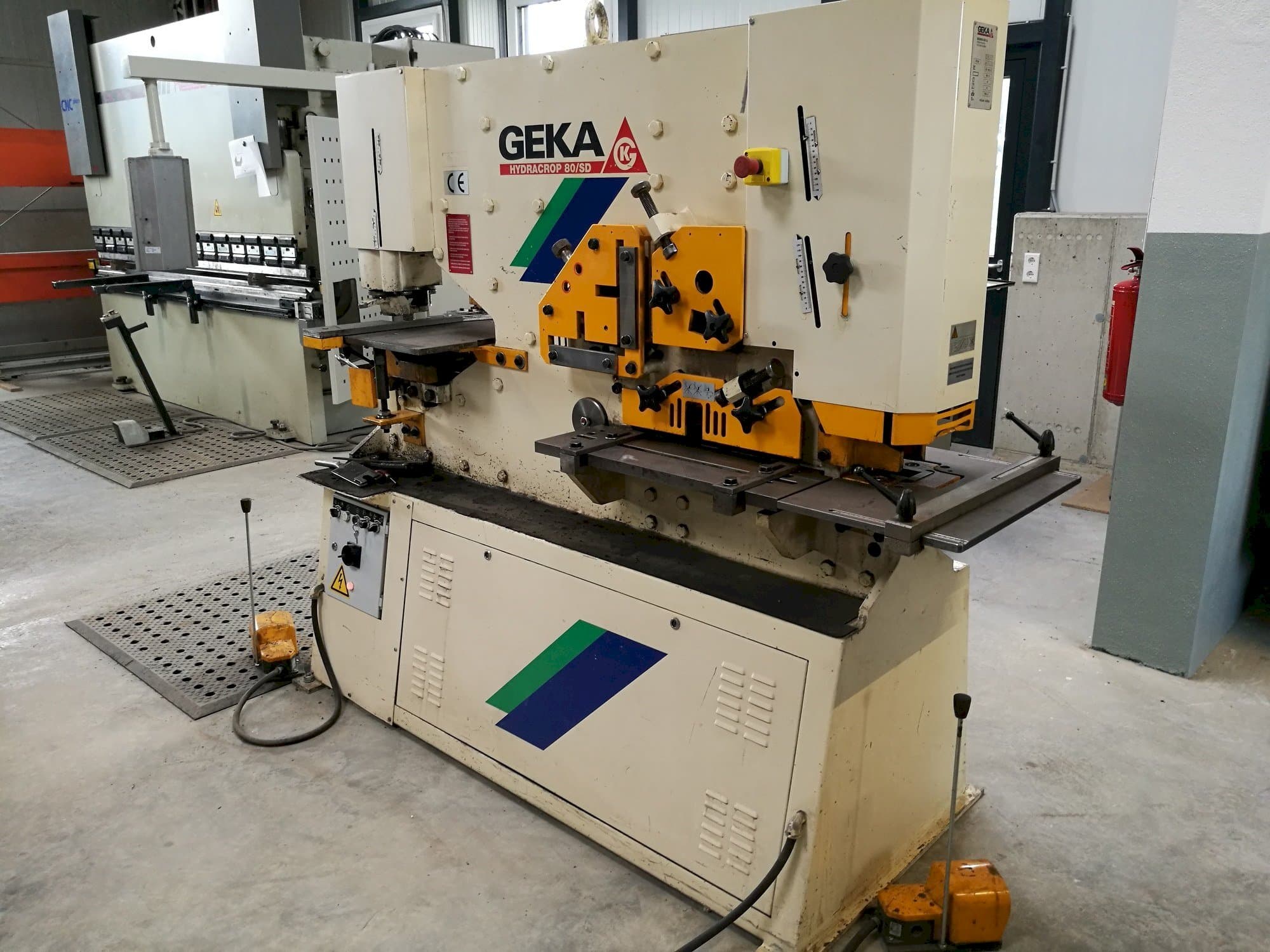 Koneen  GEKA Hydracrop 80 SD etunäkymä