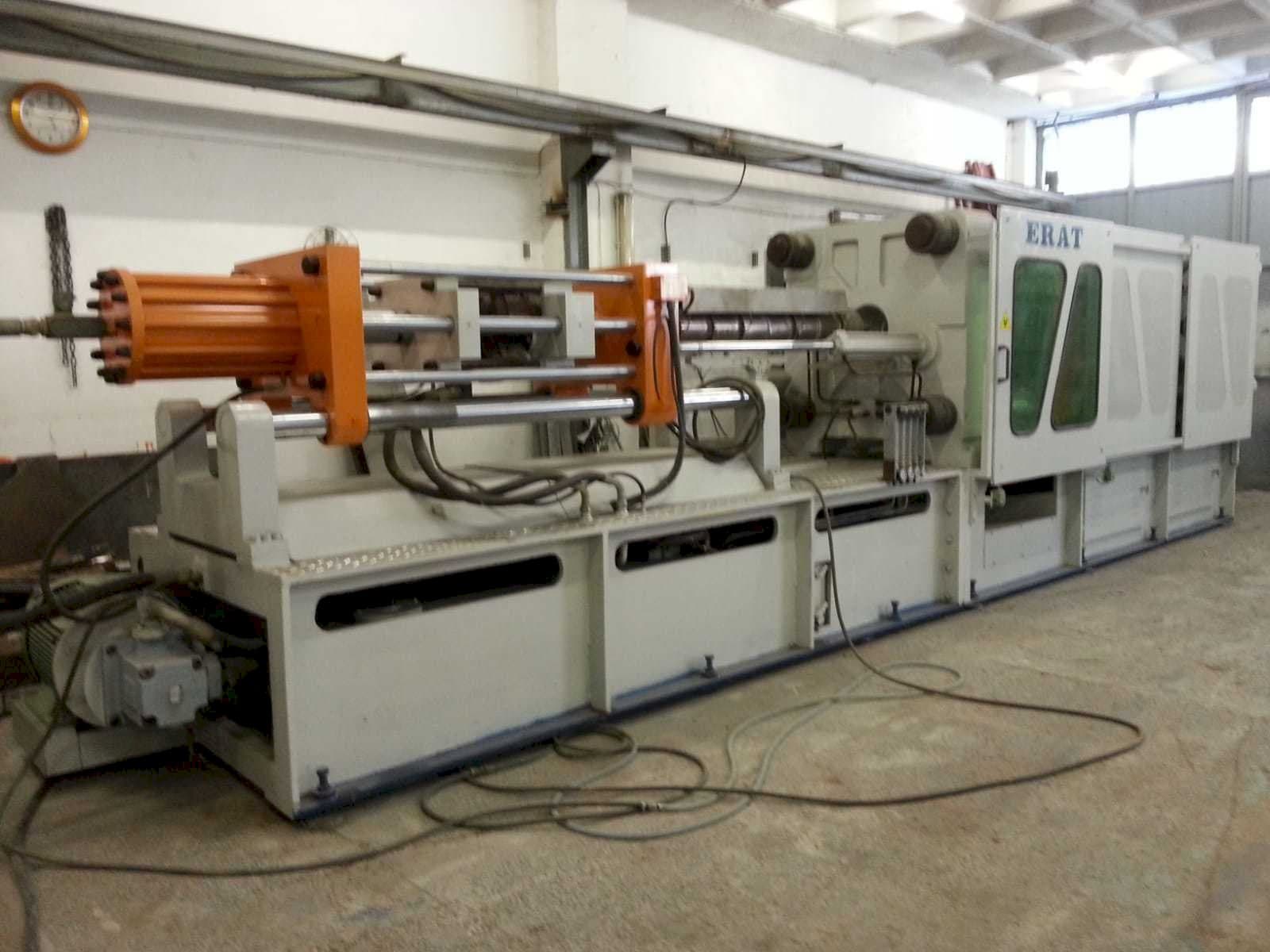 Koneen  ERAT 3000/775 etunäkymä