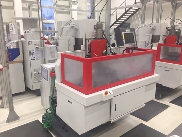 Koneen  EMCO Emcomat FB-450 MC etunäkymä