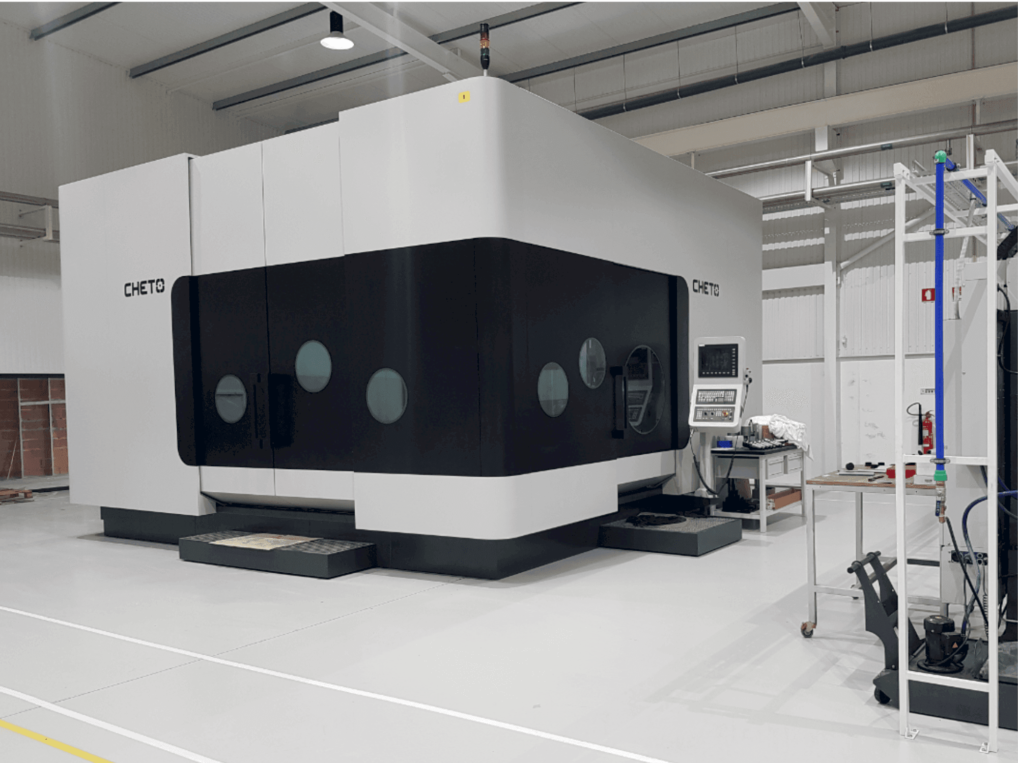 Koneen  CHETO IXN2000 (2019) etunäkymä