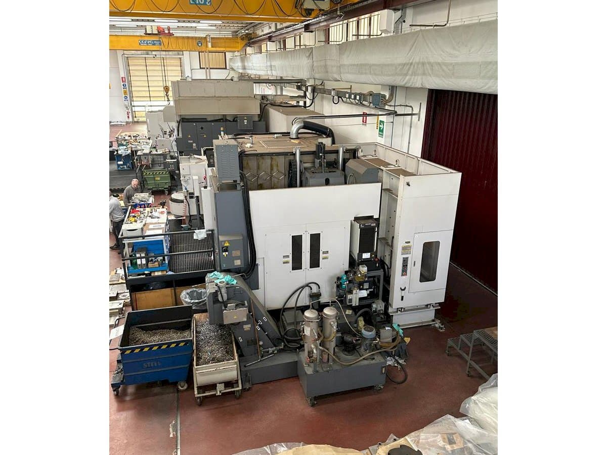 Koneen  Okuma MILLAC 800VH etunäkymä