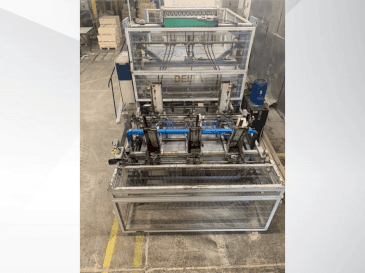 Koneen  DELTA pallet nailing machine line etunäkymä