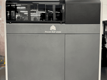 Koneen  STEINER Projet MJP 2500 Plus etunäkymä