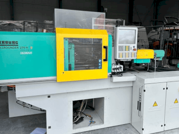 Koneen  Arburg Allrounder 270 H 350-70 etunäkymä