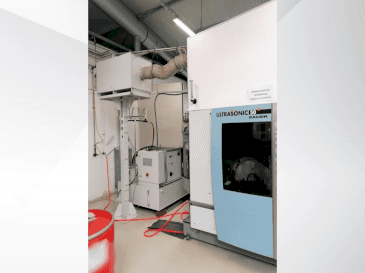 Koneen  DMG Sauer Ultra sonic 50 etunäkymä