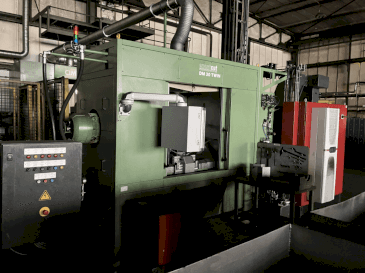 Koneen  ExactCut DM 30 TWIN etunäkymä