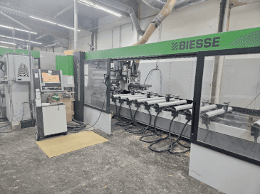 Koneen  BIESSE WINDOW PRODUCTION LINE WEINIG / BIESSE etunäkymä