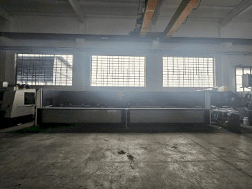 Koneen  Emmegi COMET X6 etunäkymä