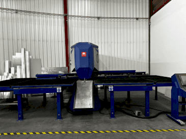 Koneen  TECHNOLOGY Tecnotransfer 1500x3000 etunäkymä