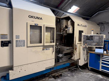 Koneen  Okuma MacTurn 50 etunäkymä