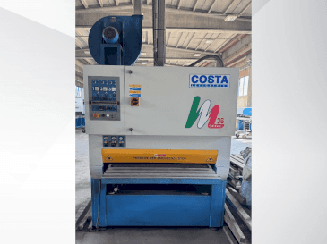 Koneen  Costa M36 CC1150 etunäkymä